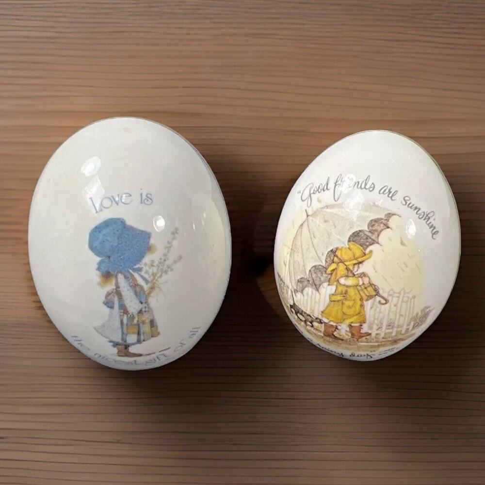 Vintage Holly Hobby Porcelain Egg Love is The Nicest & Good Friends Lot of 2